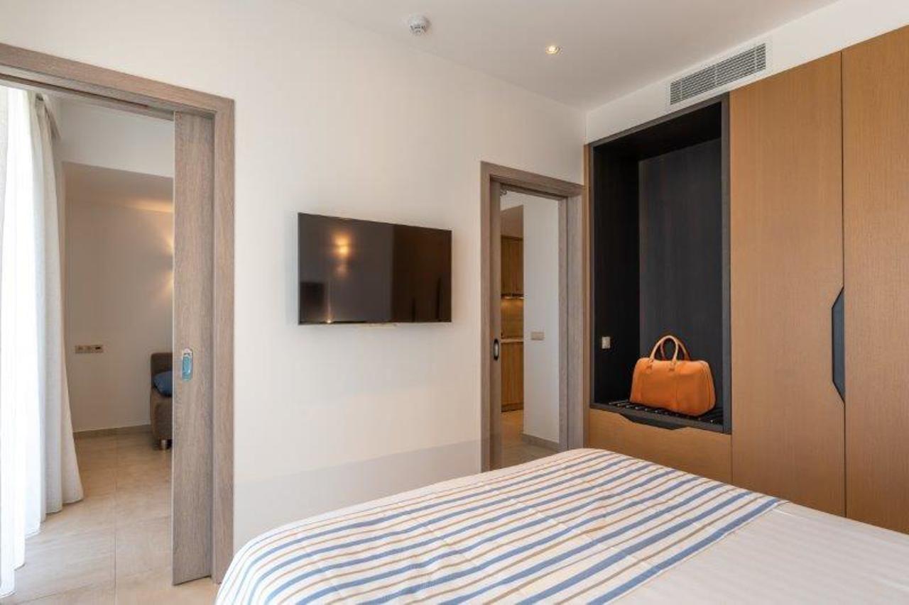 Minos Hotel Rethymno  Екстер'єр фото